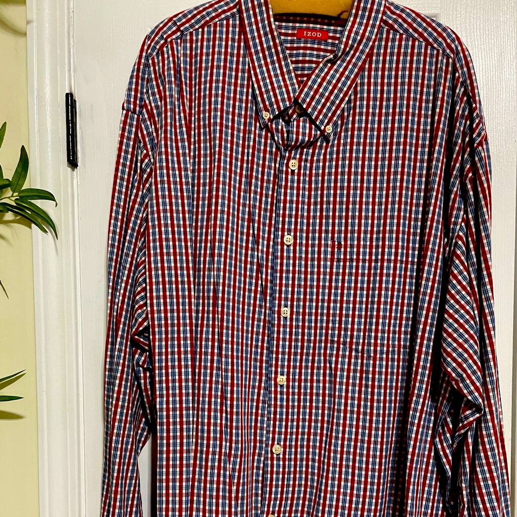 Men’s Casual Shirt By Izod